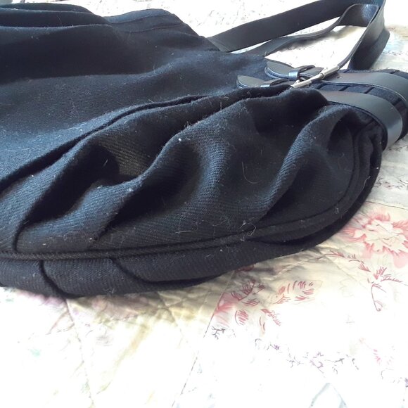 Pringle of Scotland Wool & Leather Shoulder Bag - Picture 9 of 14